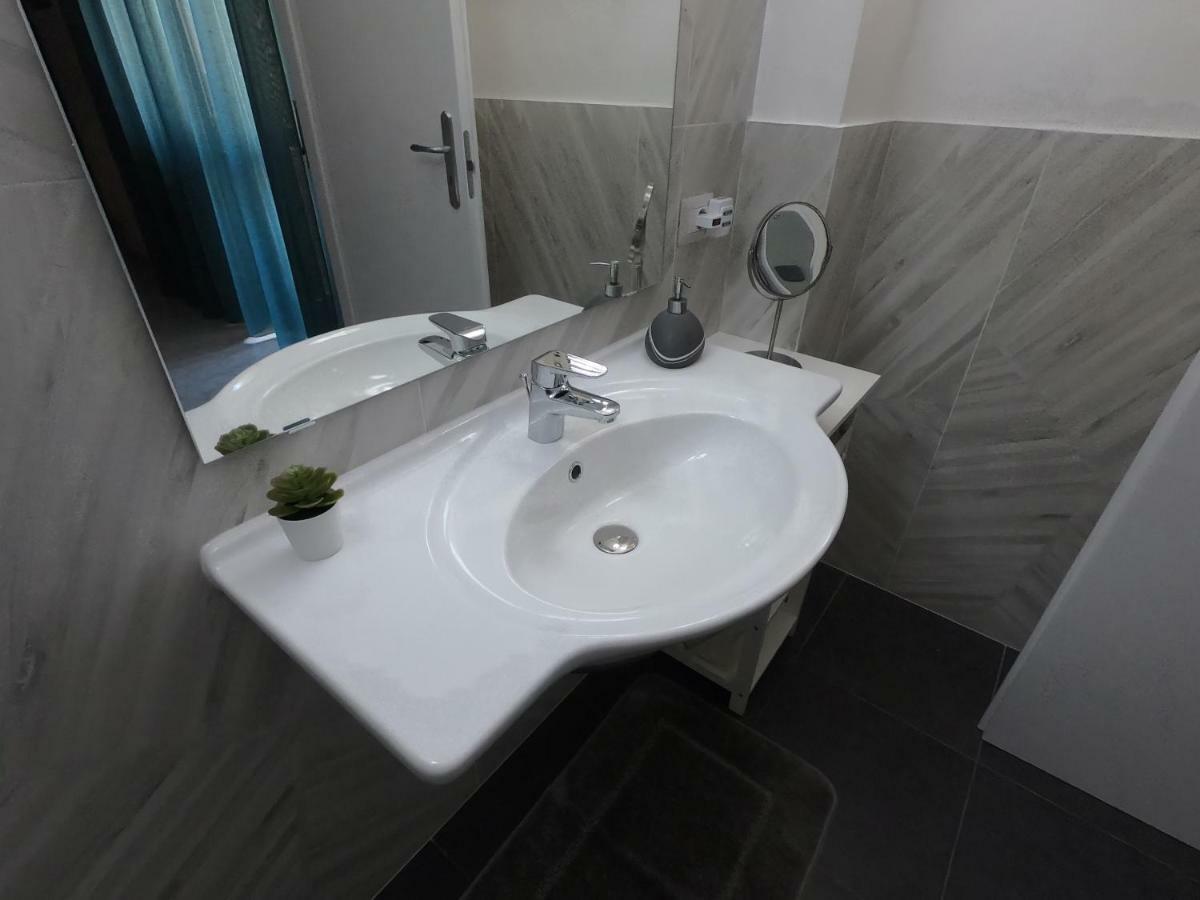 Pinotto Bnb Torre Annunziata Zewnętrze zdjęcie